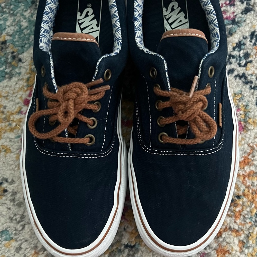 Men’s Low Top Vans
